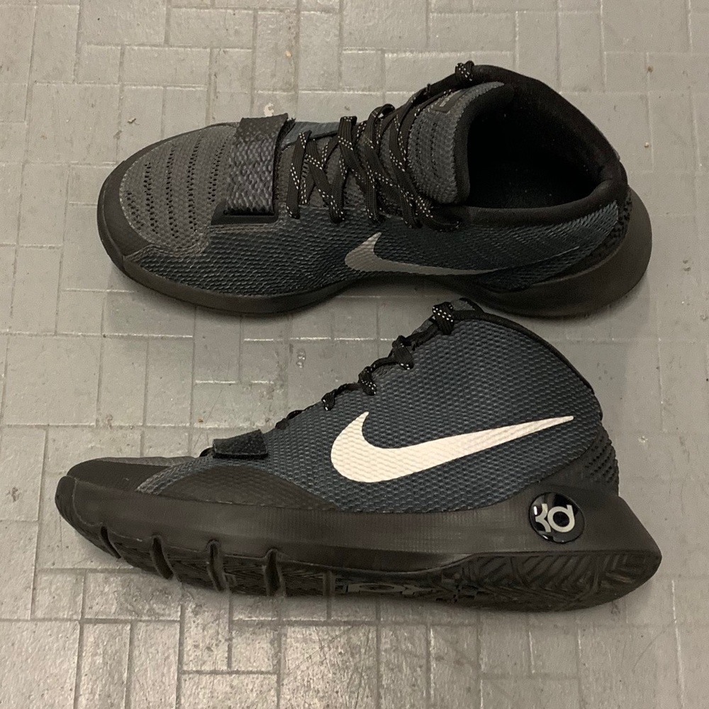 KD Trey 5 III